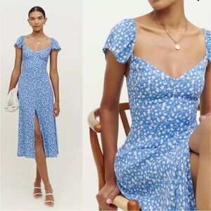 Reformation Baxley Dress in Marie Blue and White size 4